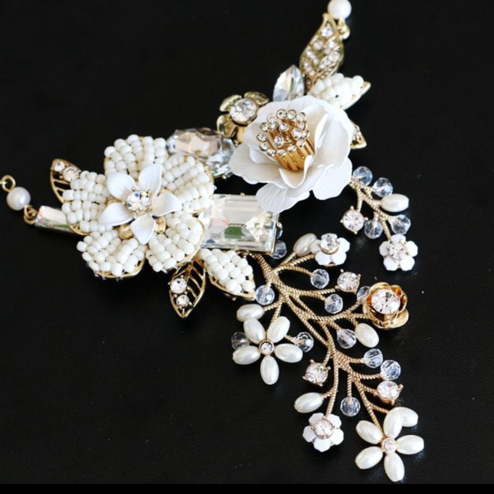NEW Miriam Haskell Flower Statement Necklace - Picture 2 of 2